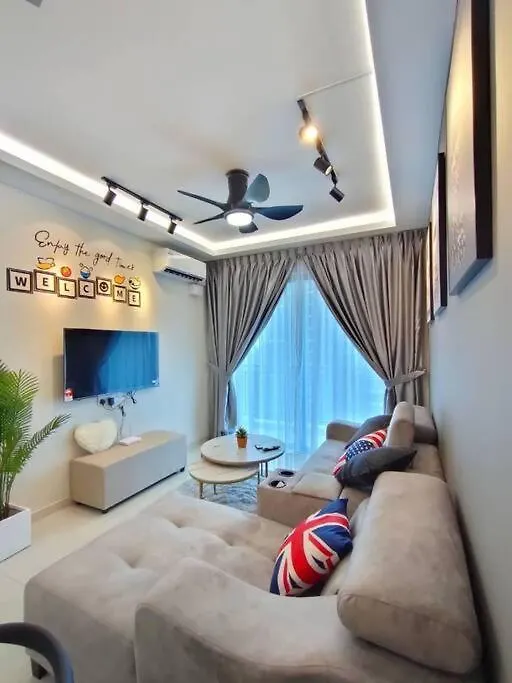 Apartment Centralpark【5Pax 8Mintoskudai/Austin/Ciq Freewifi Johor Bahru Malaysia